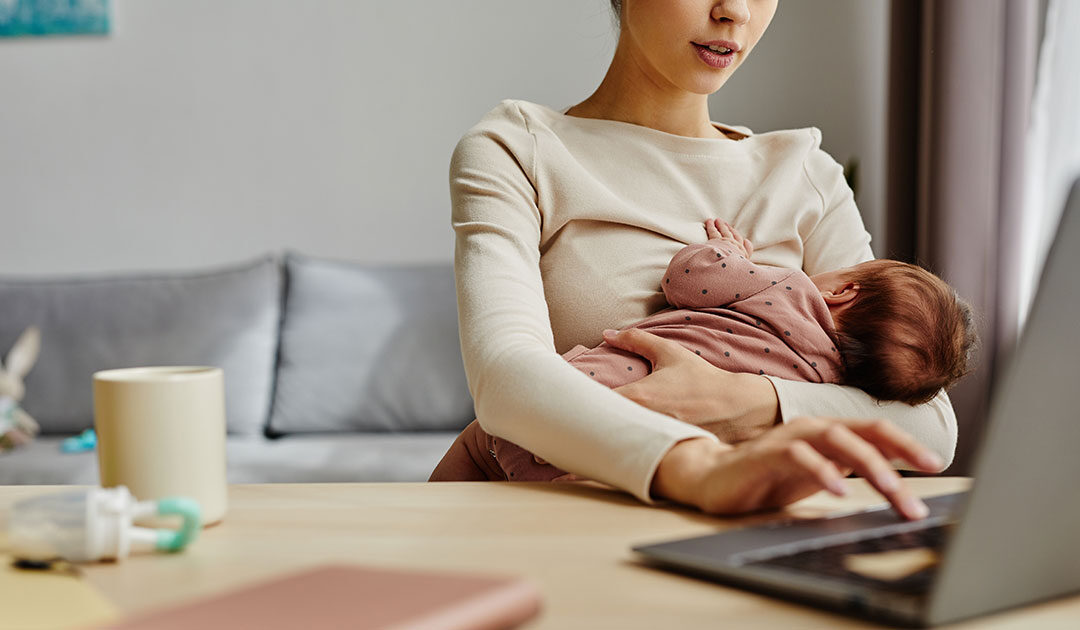 madre-homeoffice-lactancia